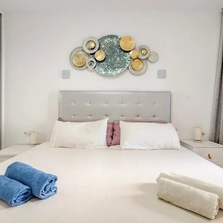 Exclusive Ocean Front Apartmán