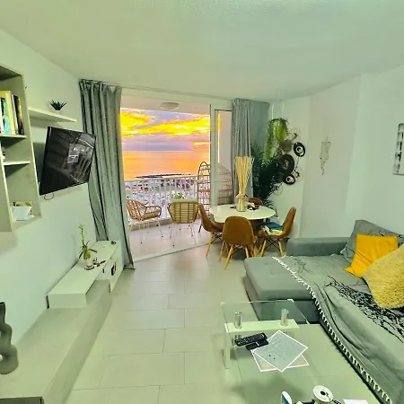 Exclusive Ocean Front * Playa de las Americas (Tenerife)