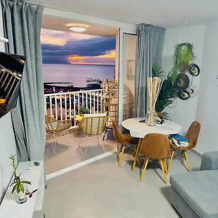 Apartmán Exclusive Ocean Front Playa de las Americas (Tenerife)